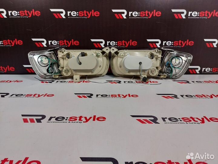 Фары Nissan Terrano R50 LED Темные R1905