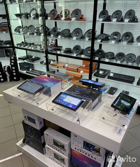 Штатная андроид магнитола Teyes CC3 2K 6/128