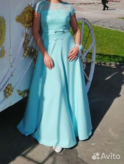 Вечернее платье