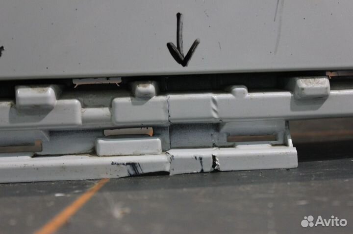 Бампер задний - Volkswagen Touareg 2