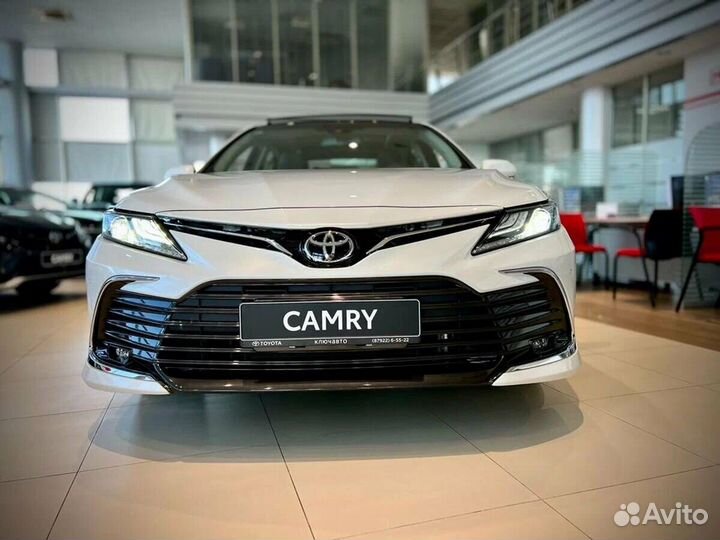 Toyota Camry 2.5 AT, 2023