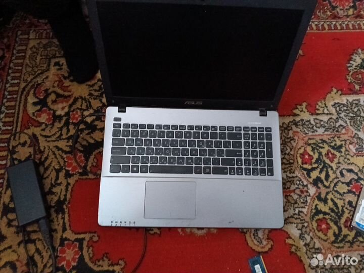 Продам ноутбук