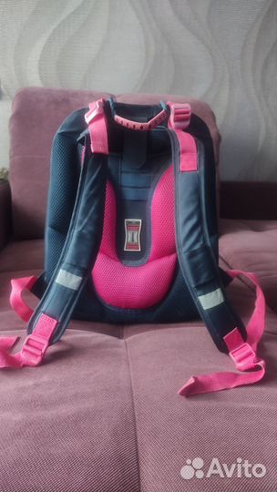 Рюкзак школьный