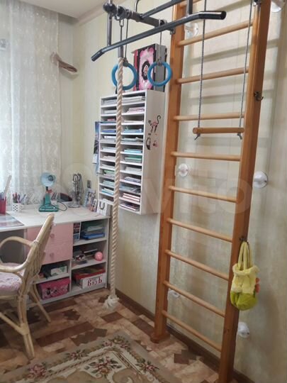 2-к. квартира, 72 м², 4/9 эт.