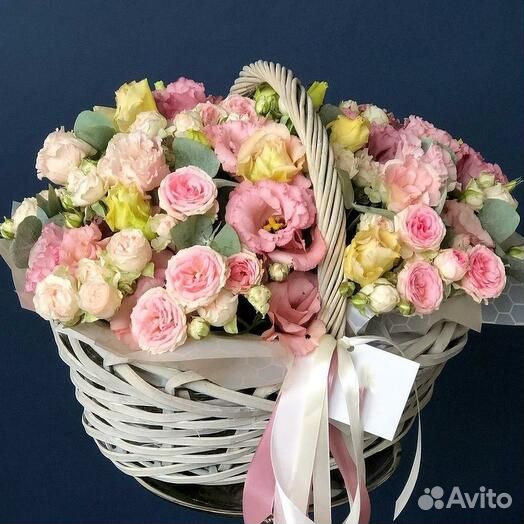 Корзина с цветами