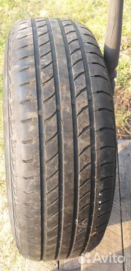Nexen Roadian 541 235/75 R16