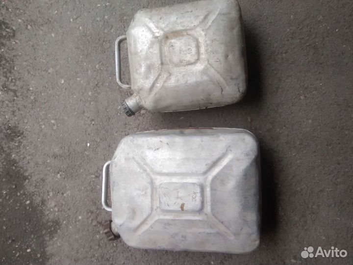 Канистры металлические