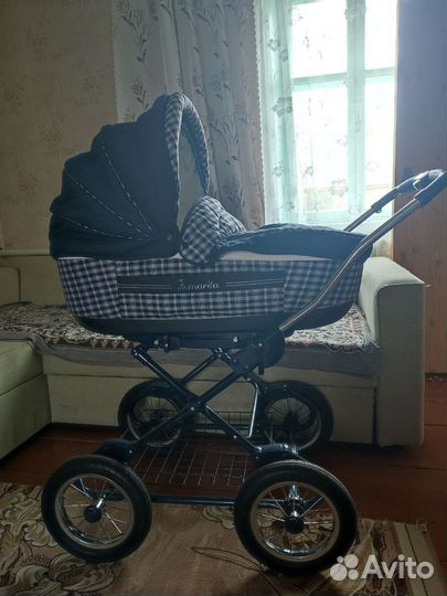 Коляска 2 в 1 roan marita