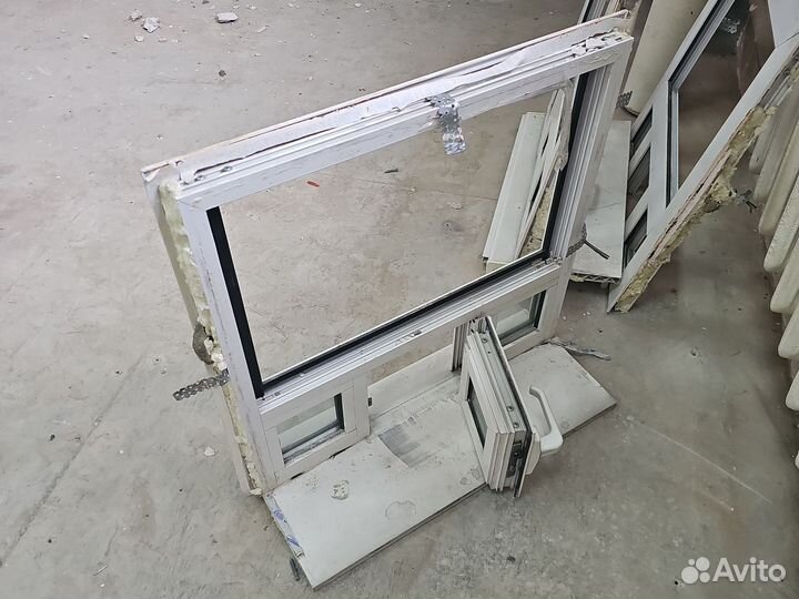 Окна в киоск или магазин 3 шт