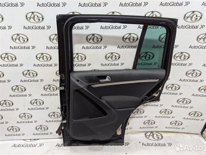 Дверь задняя правая Volkswagen Tiguan