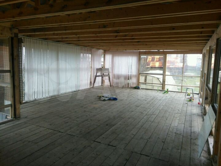 Дом 200 м² на участке 20 сот.