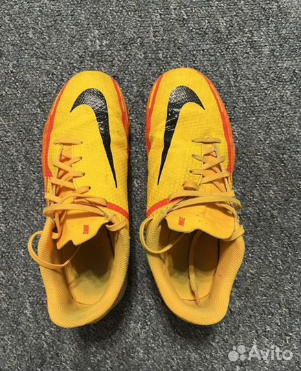 Футбольные кроссовки Nike Phantom GT