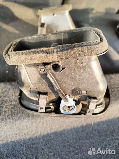 Рамка магнитолы Volkswagen Golf 5 Plus Tiguan