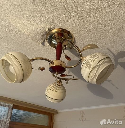 Люстра потолочная бу
