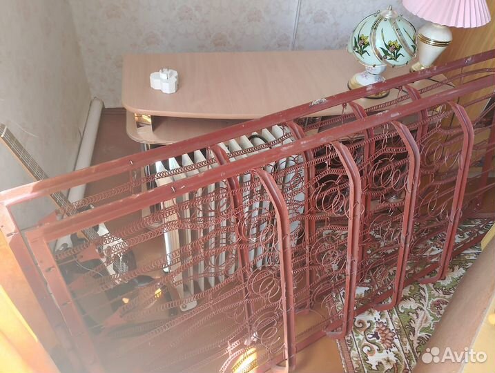 Кровать ГДР с комодом