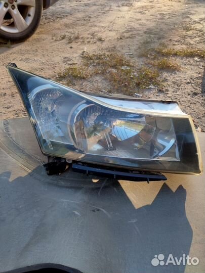 Фара правая chevrolet cruze