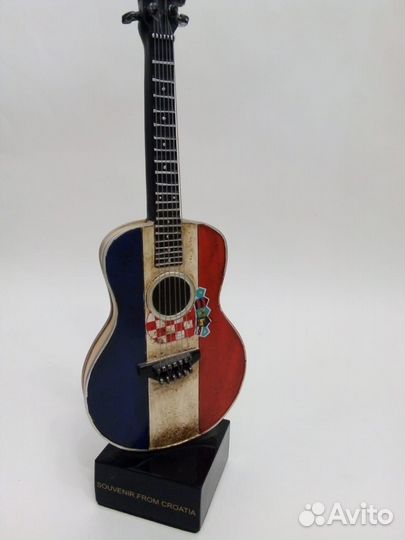 Коллекционная Статуэтка Гитара 24 см Хорватия