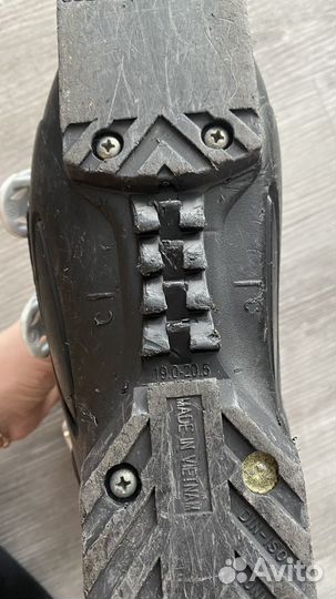 Горнолыжные ботинки