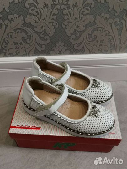 Туфли для девочки