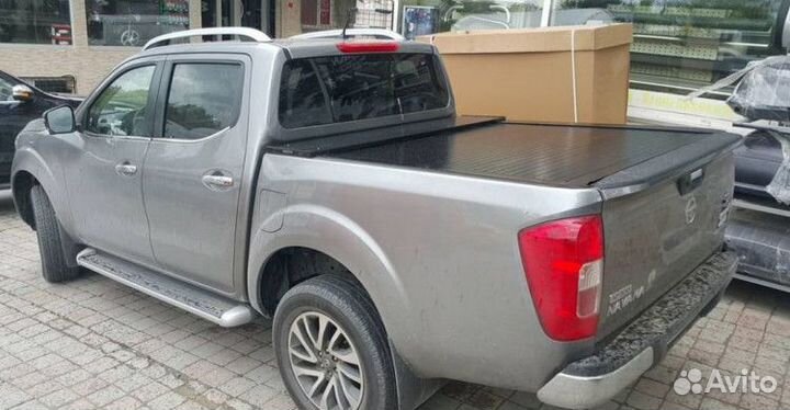 Роллета Nissan Navara 2015-2022
