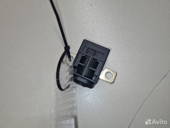 Пиропатрон АКБ Audi A4 B9 2015