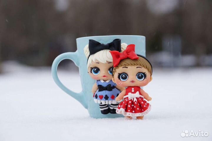 Кукла lol на кружке