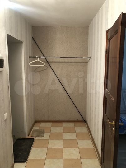 2-к. квартира, 40 м², 2/4 эт.