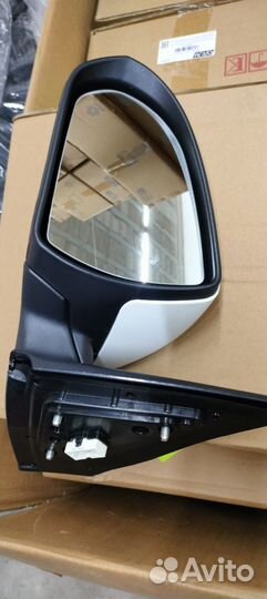 Зеркало левое, правое Hyundai Elantra 2016