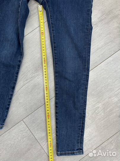 Джинсы zara 134 рост синего цвета