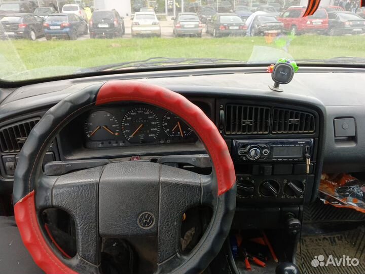 Volkswagen Passat 1.8 МТ, 1992, 270 000 км