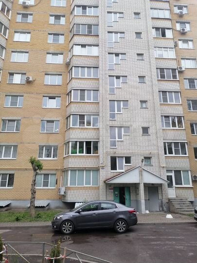 2-к. квартира, 70 м², 3/10 эт.