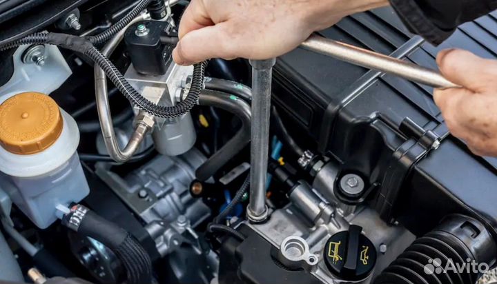 Ремонт бензинового двигателя Toyota LC 70 1984-07