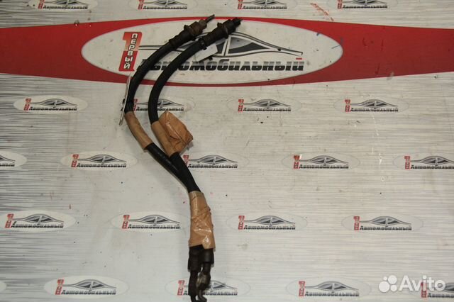 Тормозной шланг перед c Toyota Mark II Wagon Blit