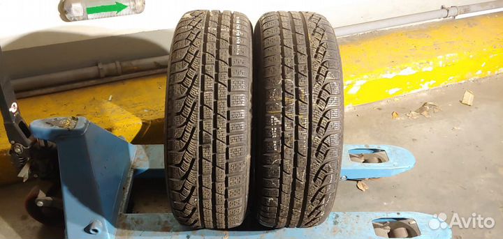 Pirelli Winter Sottozero Serie II 225/60 R17 99H