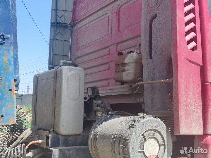 Shacman (Shaanxi) SX42584V324, 2022