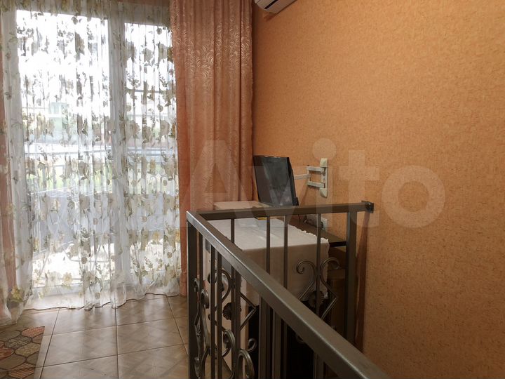 1-к. квартира, 32 м², 1/6 эт.