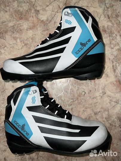 Лыжные ботинки 34го размера