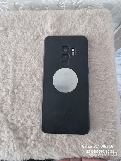 Samsung Galaxy S9, 4/128 ГБ