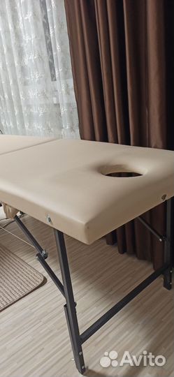 Массажный стол