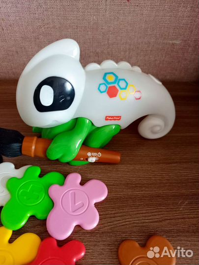 Fisher price хамелеон