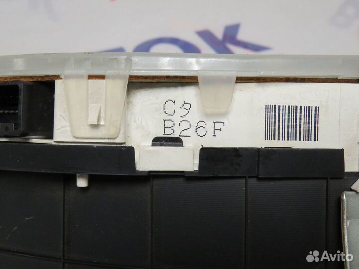 Щиток приборов mazda familia S-wagon BJ5W