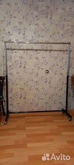 Вешалка для одежды напольная бу