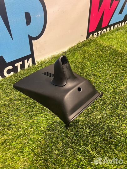 Кожух салонного зеркала Tesla Model Y 2022