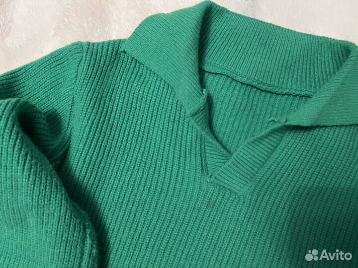 Свитер