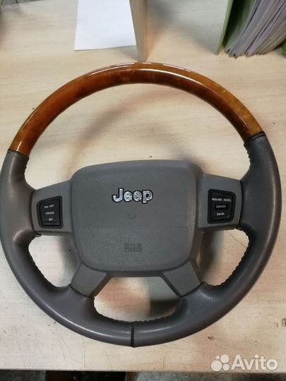 Руль с подушкой Jeep Grand Cherokee WK/WH