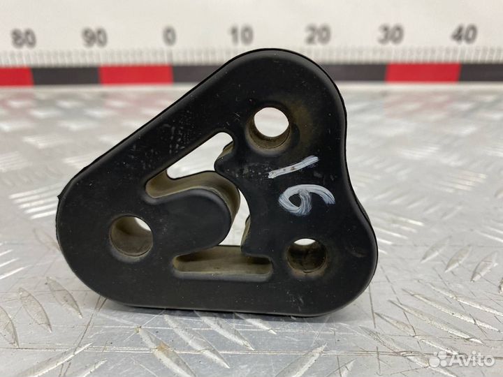 Б/У подушка глушителя (крепления, кронштейн