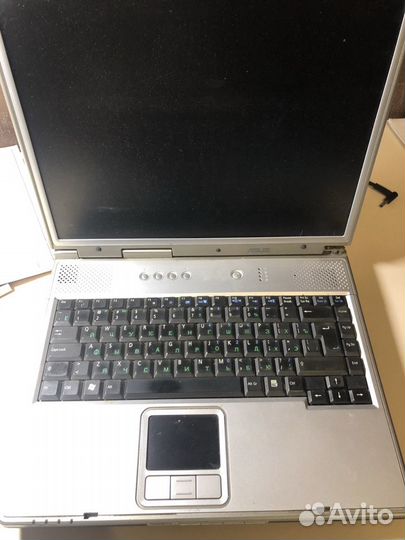 Ноутбук asus а2500l