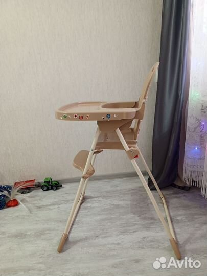 Стул для кормления