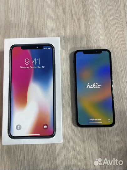 iPhone X, 256 ГБ