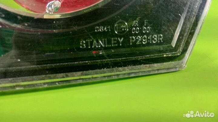 Фонарь правый для Mazda 3 2003-2009